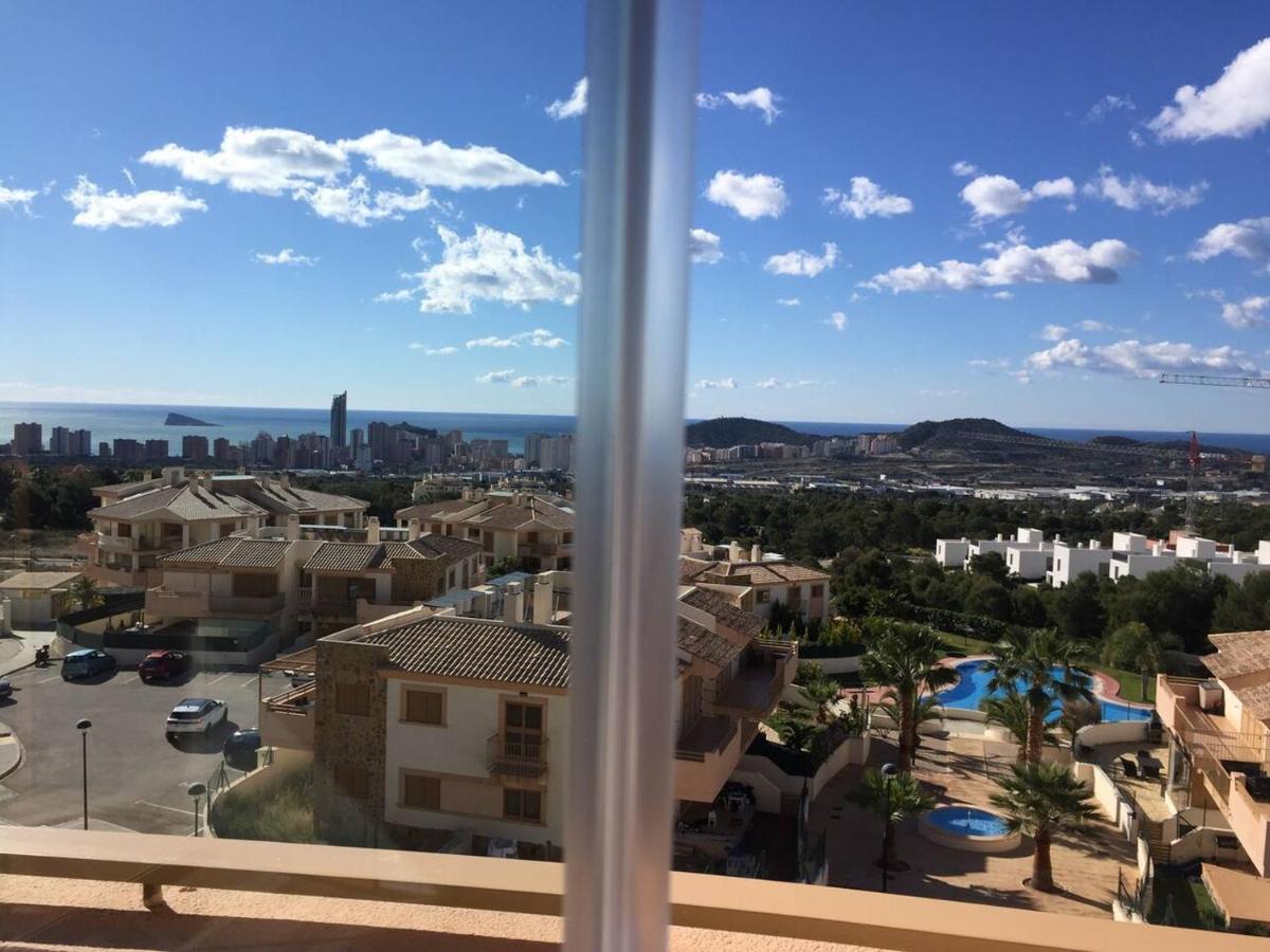 2 Bed Penthouse Apartment - Sea Views - Sleeps 4 菲内斯特拉特 外观 照片
