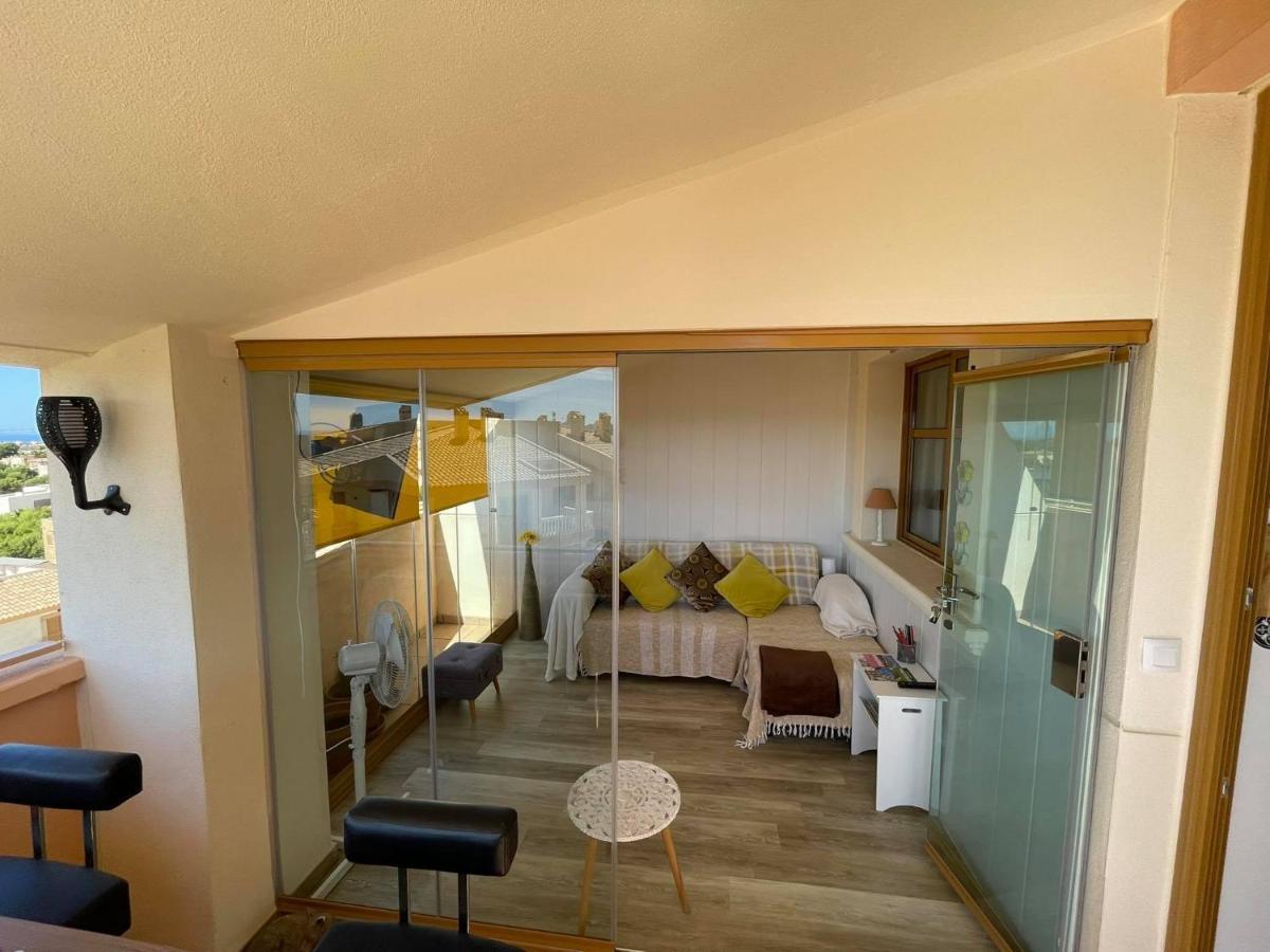 2 Bed Penthouse Apartment - Sea Views - Sleeps 4 菲内斯特拉特 外观 照片
